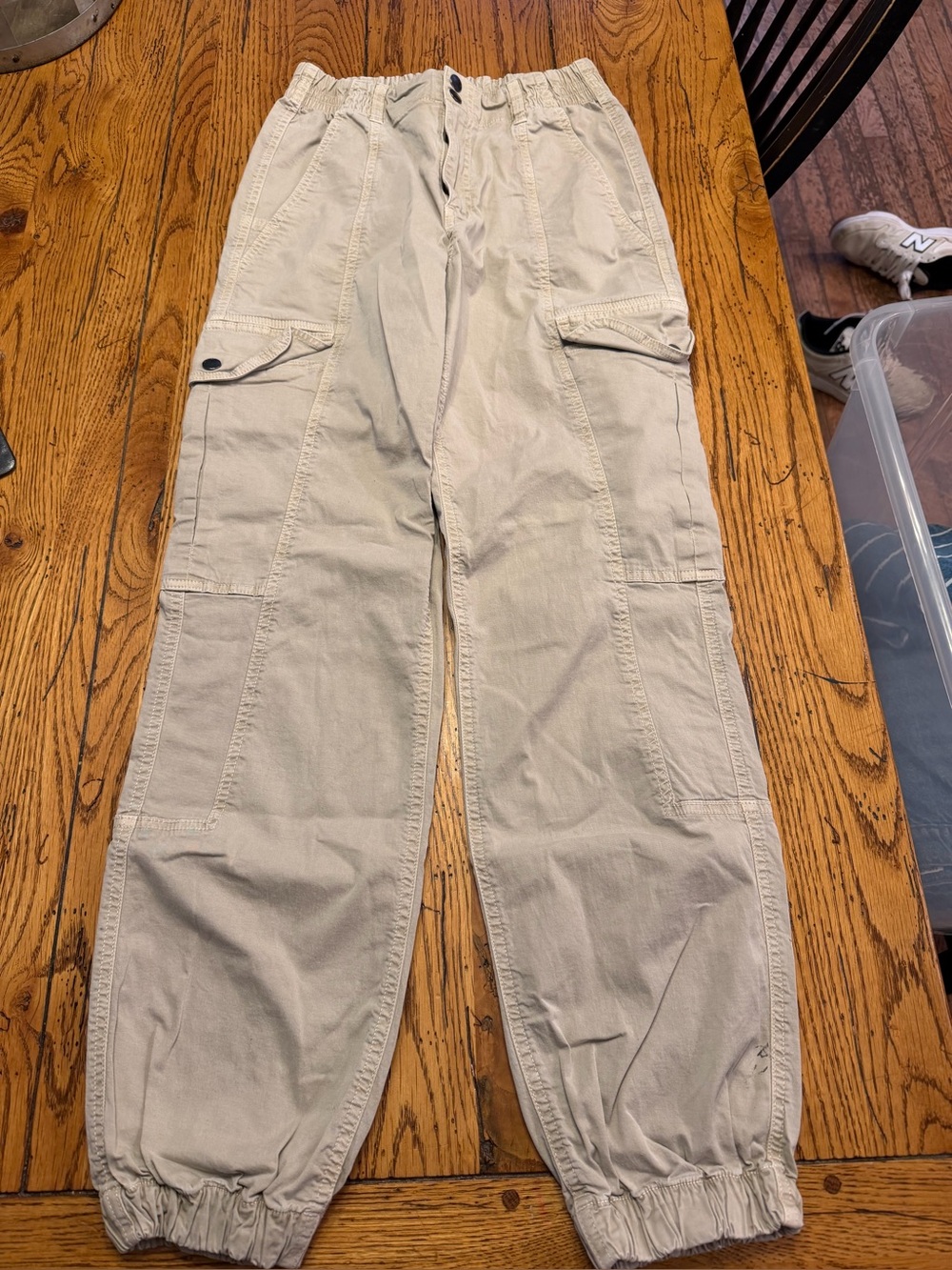 Garage woman’s  Cargo Jogger Pants - Tan sz XS